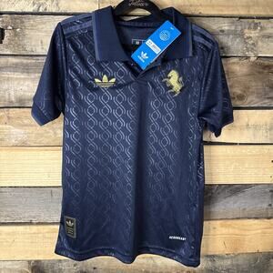 Kids Adidas Jersey, McKennie 16, Size 22